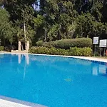 Paradise Gardens Iv 2 Bd Amazing