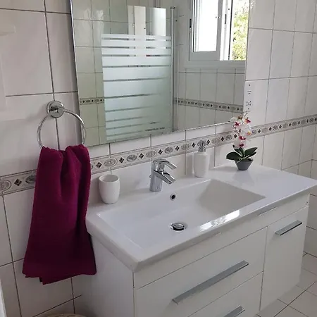 Paradise Gardens Iv 2 Bd Amazing