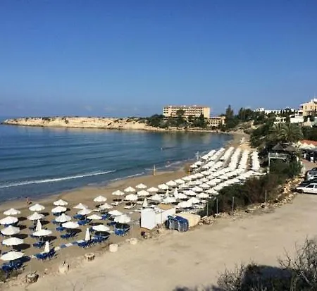 Paradise Gardens Iv 2 Bd Amazing * Paphos