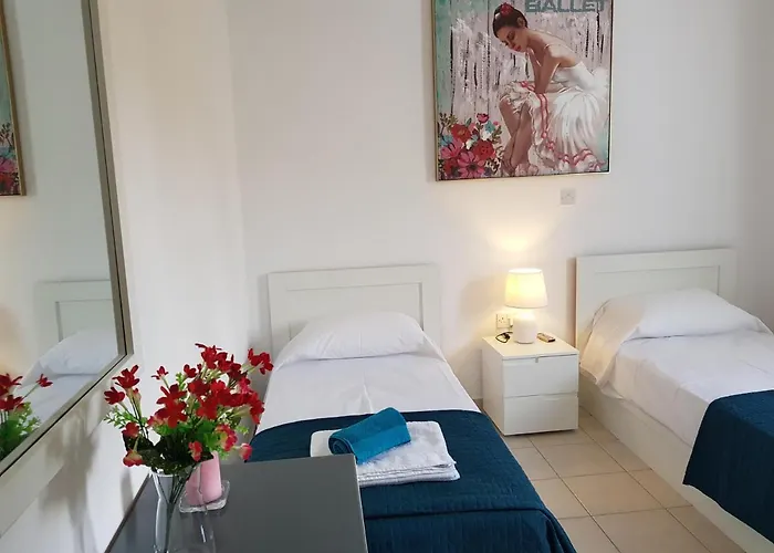 公寓 Paradise Gardens Iv 2 Bd Amazing Paphos