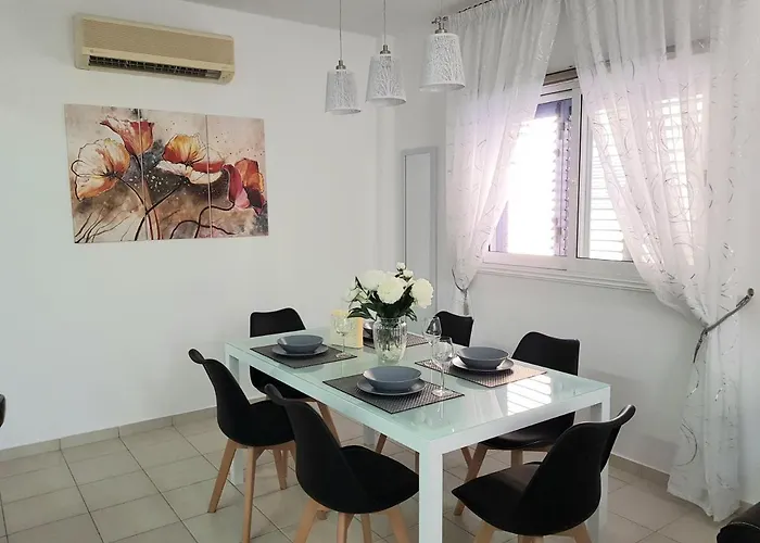 Paradise Gardens Iv 2 Bd Amazing 公寓 *