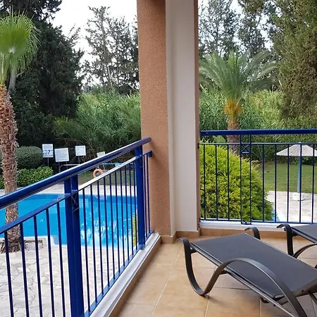 Paradise Gardens Iv 2 Bd Amazing