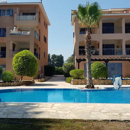 Paradise Gardens Iv 2 Bd Amazing * Paphos